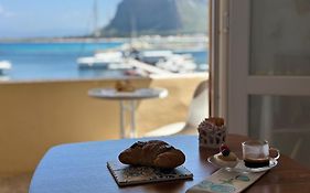 Il Vecchio E Il Mare